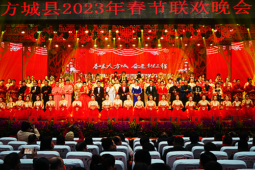 晚會演出現(xiàn)場6    張棟察 攝影 - 復(fù)件(4)_副本.jpg